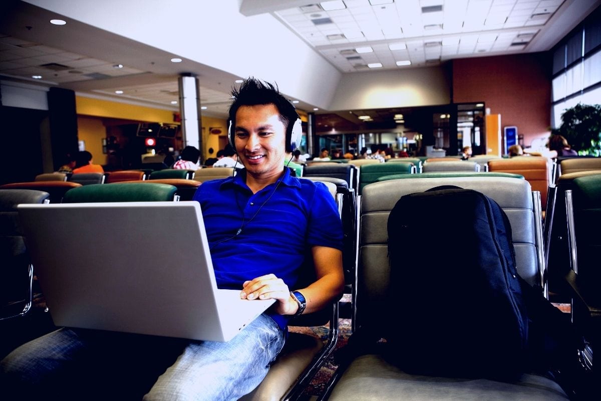 BEST TRAVELLING HEADPHONES (When they let us out again)